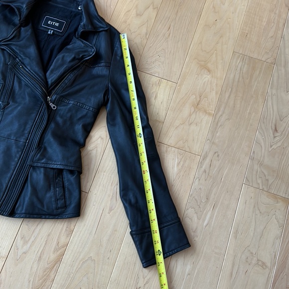 Leather Jacket - Picture 7 of 11